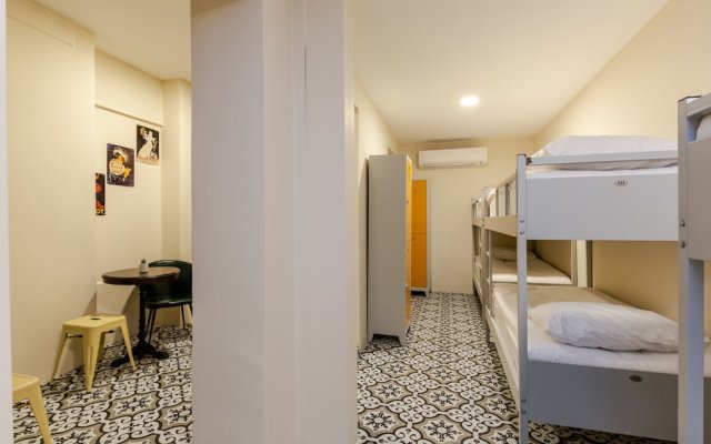 Sanat Hostel Taksim