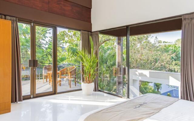 Finns Beach Villa Canggu
