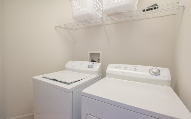 Sea Breeze 1002 Penthouse