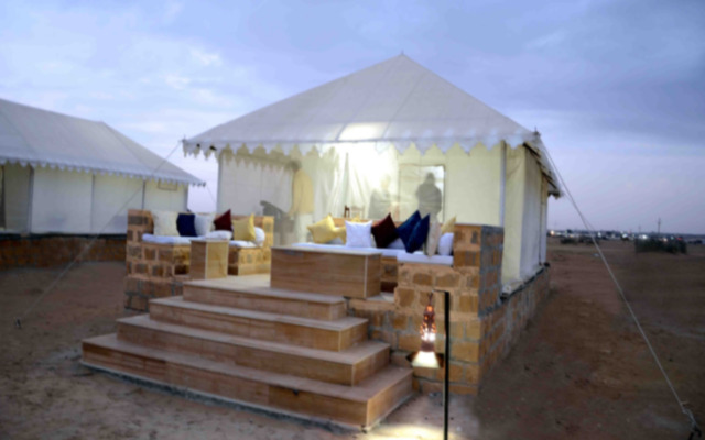 Desert Gateway Resorts