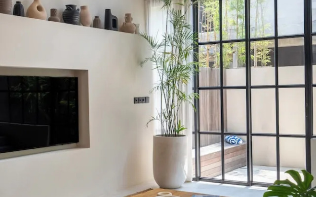 Lume Villa by Betterplace