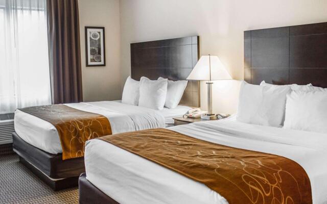 Comfort Suites
