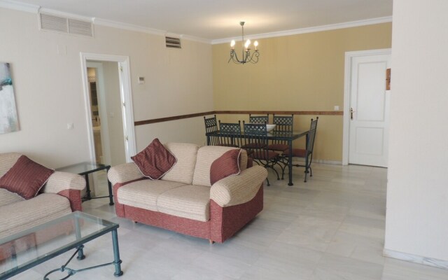 Club Jardines del Puerto