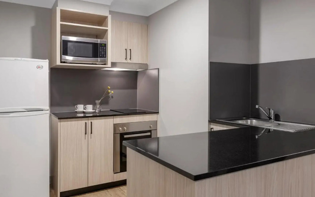 Oaks Sydney North Ryde Suites