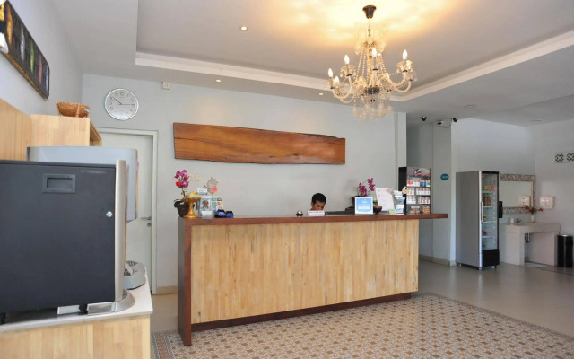 Airy Legian Batu Pageh Gang Melan Kuta Bali