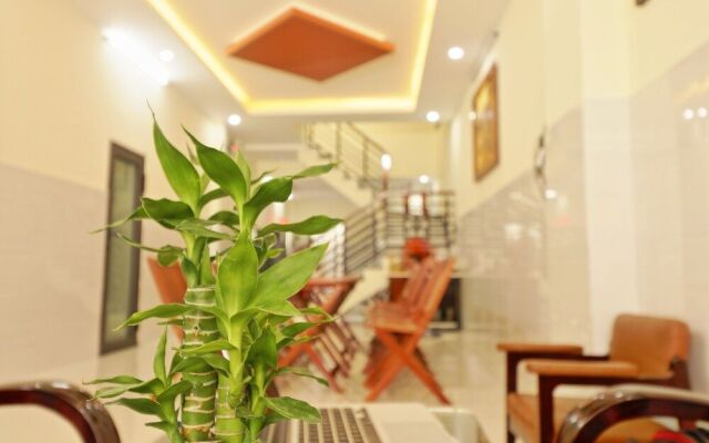 Gold Stone Homestay Hoi An