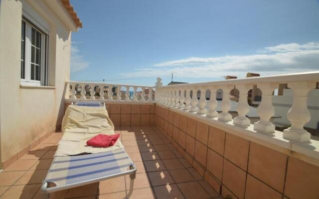 30 Beach House - BBQ & Terrace