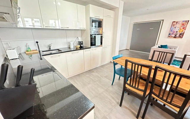 Broadway by Stay Swiss