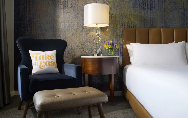 Archer Hotel Falls Church