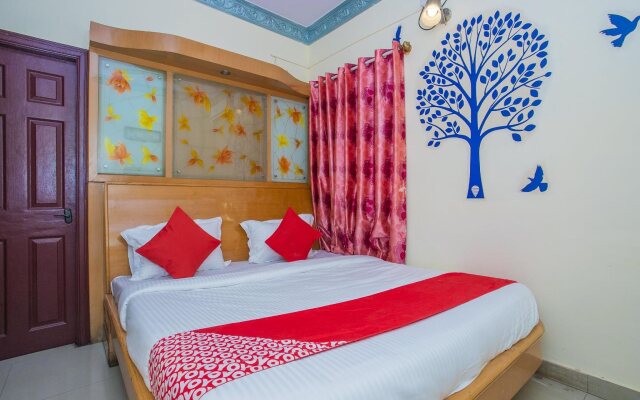 New Aishwarya Comforts By OYO Rooms