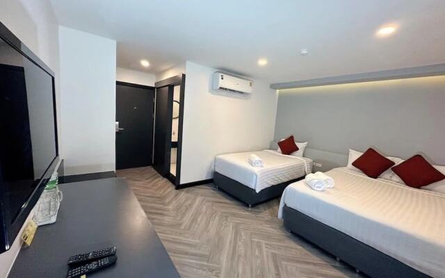 14 Sathorn hotel