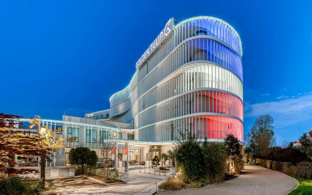 Golden Tulip Lyon Ouest Techlid Hotel & Spa