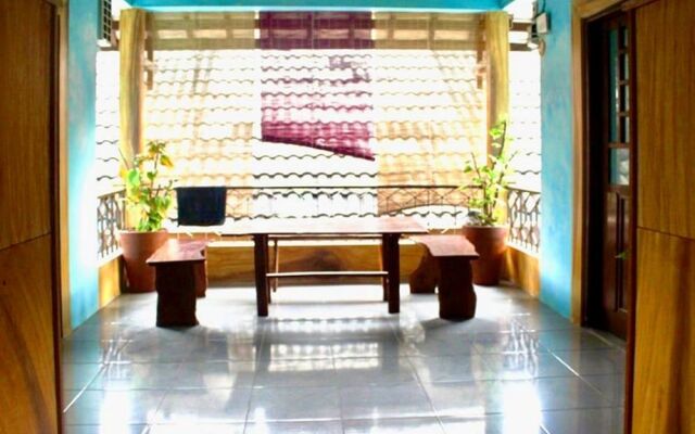 Ayodhya Garden Hostel Yogyakarta by HOM