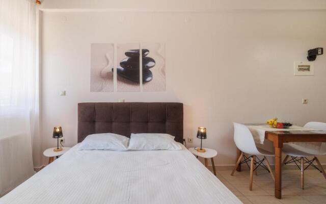 Paralia Vergas Apartments Studio