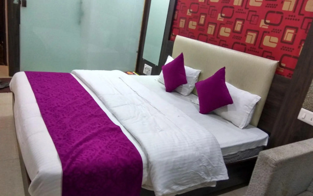 OYO Rooms Opposite Railway Station Indore Gate