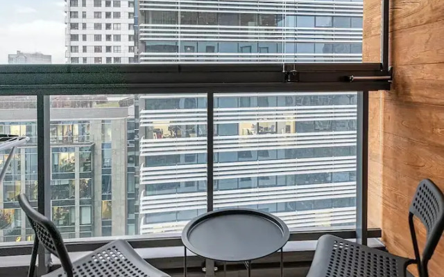 RentPlanet - Grzybowska 85