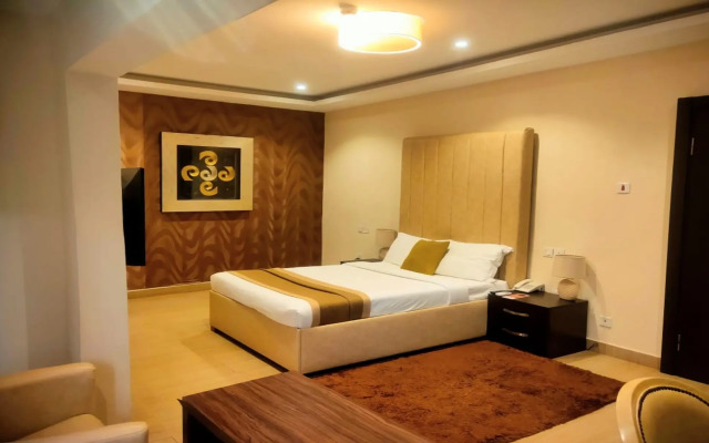 The Cabin Hotel