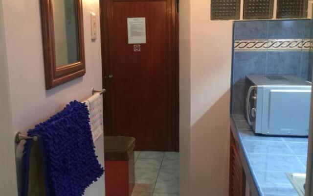 Las Pinas Serviced Apartment