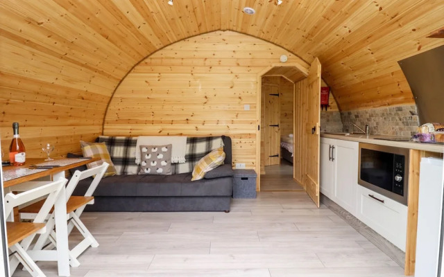 Meadow Lodge @ Berrys Place Farm