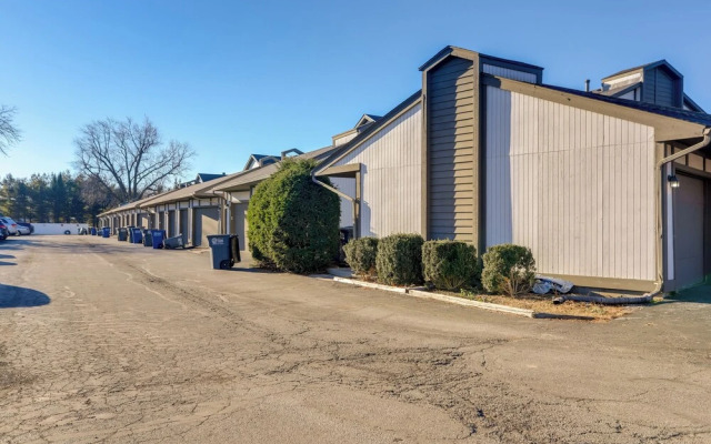 Toledo Vacation Rental ~ 8 Mi to Downtown!