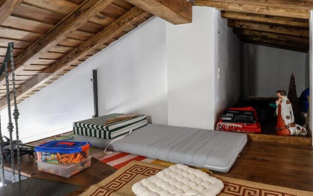 Casa da Fonte / Fountain House