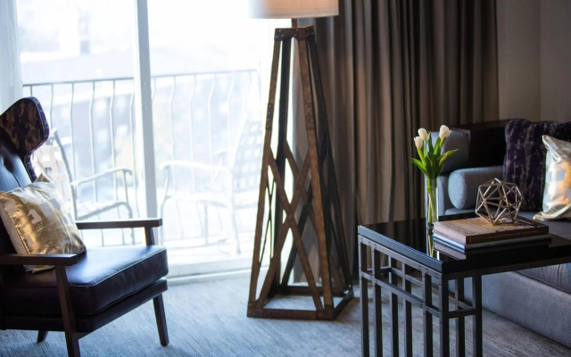 Renaissance Waterford Oklahoma City Hotel