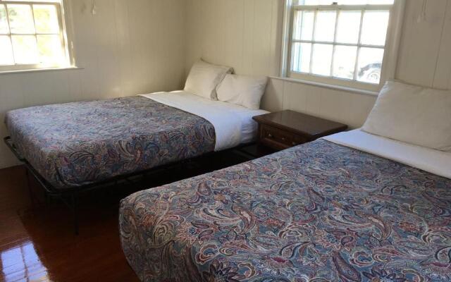 Dhimas Apartments 209