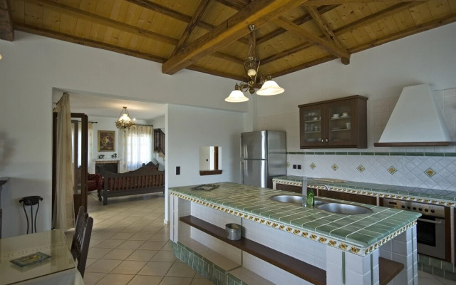Villa Manolia