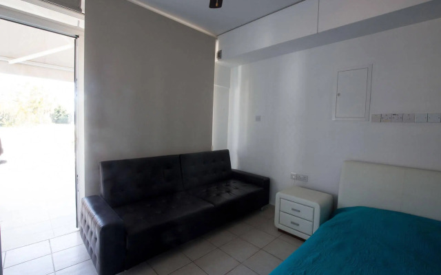 Nissi 49 Apartments