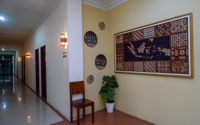 RedDoorz Syariah @ Namira Hotel