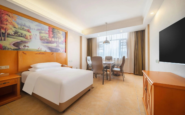 Vienna 3 Best Hotel (Wuhan Jinyinhu Branch) – Guest Rooms – Wuhan