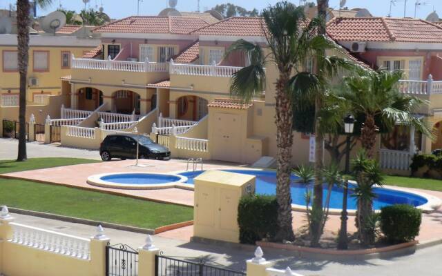 Casas Holiday-Playa Cabo Roig