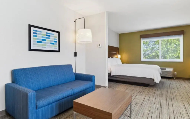 Holiday Inn Express & Suites Mountain View Silicon Valley by IHG
