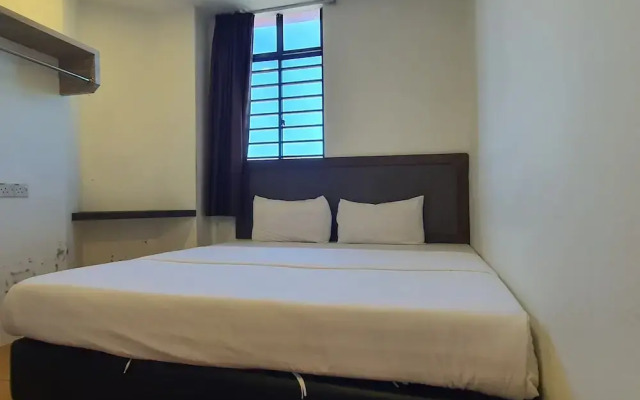 OYO 91053 Signature Inn Miri