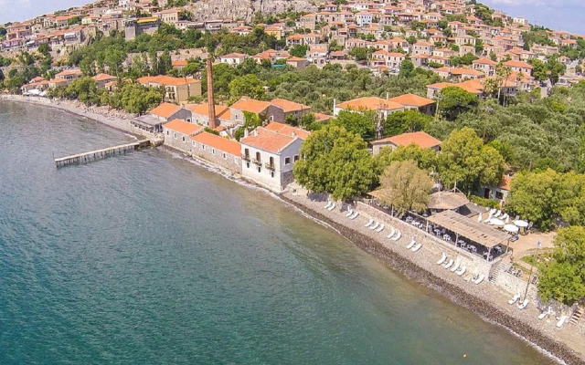 Olive Press Hotel & Apartments