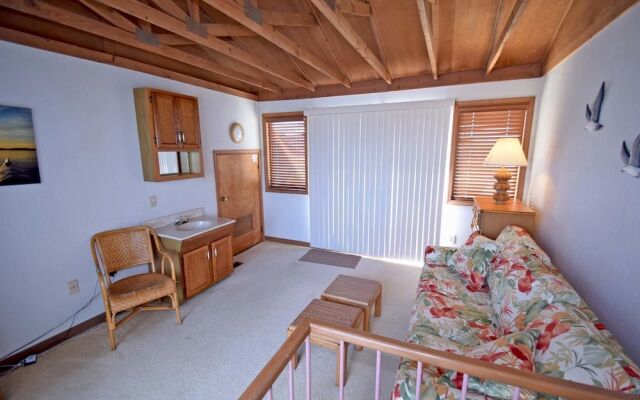 Fenwick Lighthouse 2 5 Br condo by RedAwning