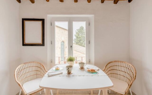 Stylish Luxury Loft Sleeps 4 San Gimignano Tuscany