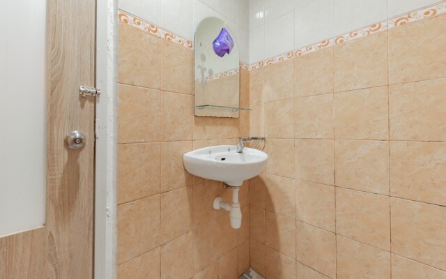 RedDoorz near Taman Bekapai 2