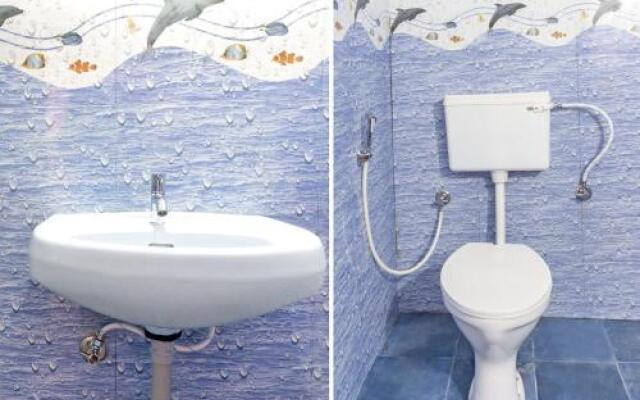 1 BR Guest house in Ashvem, by GuestHouser (82F5)