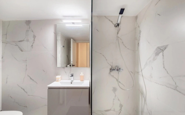 Stylish Formionos Apartment