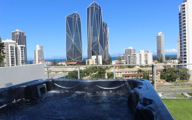 Serenity Surfers Paradise