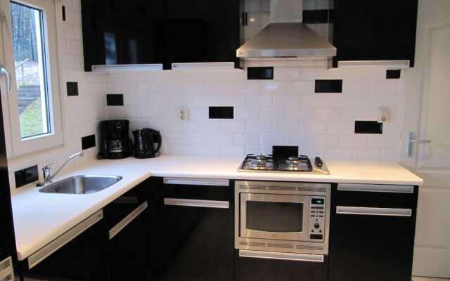 Tidy Furnished Chalet With a Dishwasher