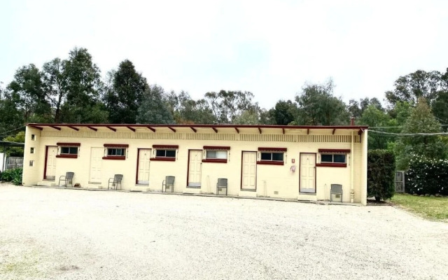 Auto Lodge Motor Inn
