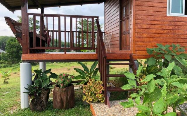 Rak Suan Homestay รักสวนโฮมสเตย์