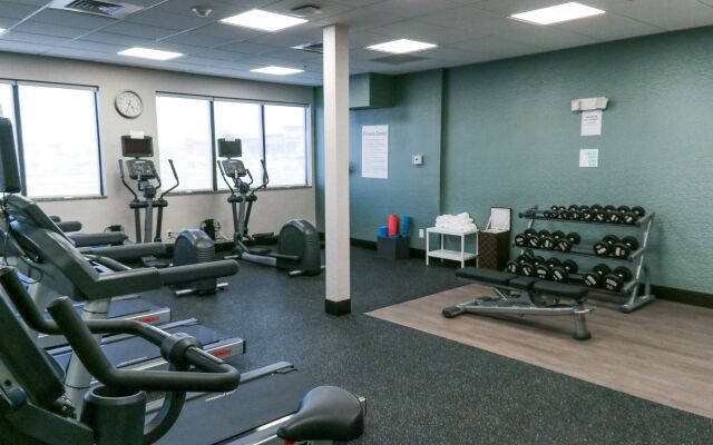 Holiday Inn & Suites Denver Tech Center-Centennial by IHG