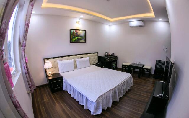 Vinh Hoi Hotel