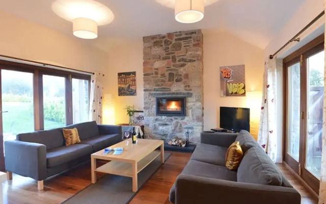 Clynnog Cottage