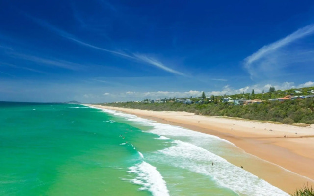 12 Cascades Top Floor Apartment In Prime Position