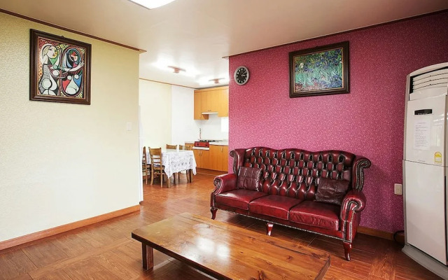 Crown Castle Pension