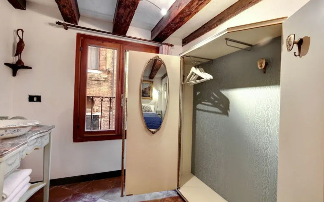 Rialto Canal View by Wonderful Italy